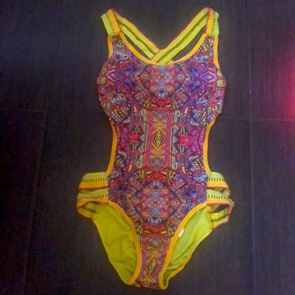 Agua Bendita, One piece swimwear.
